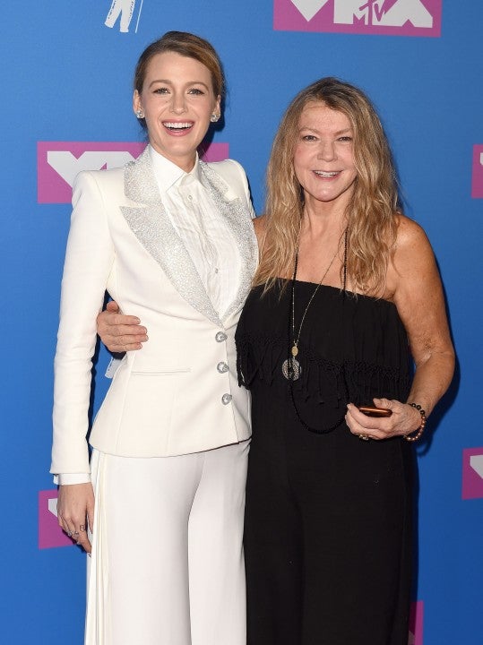 Blake Lively and Elaine Lively at 2018 VMAs