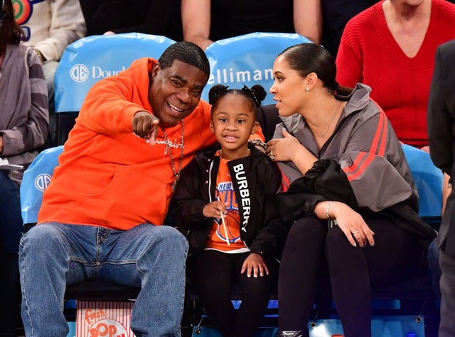 Tracy Morgan and family at knicks game